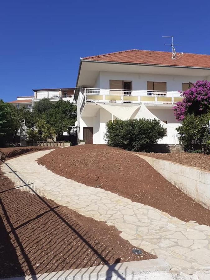 Apartman Simac Okrug Gornji Trogir Luaran gambar